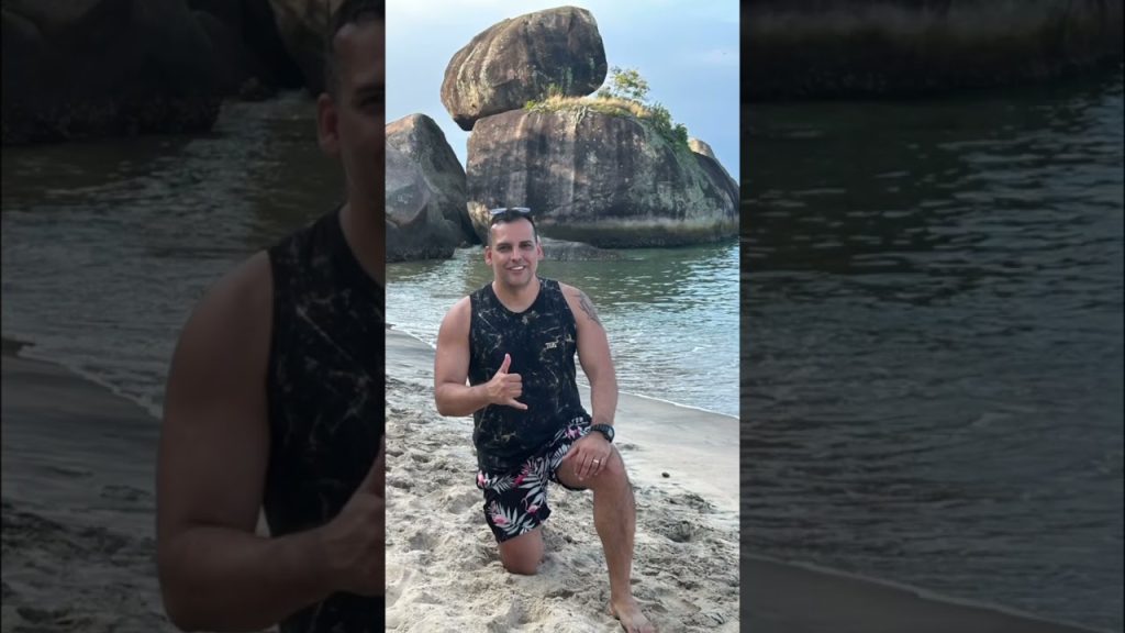 Deus de milagres, Deus de promessas, Caminho no deserto, Luz na escuridão🙌🙏🏻